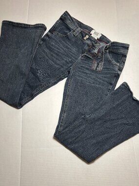 BDG Womens Low rise flare jeans size 28W